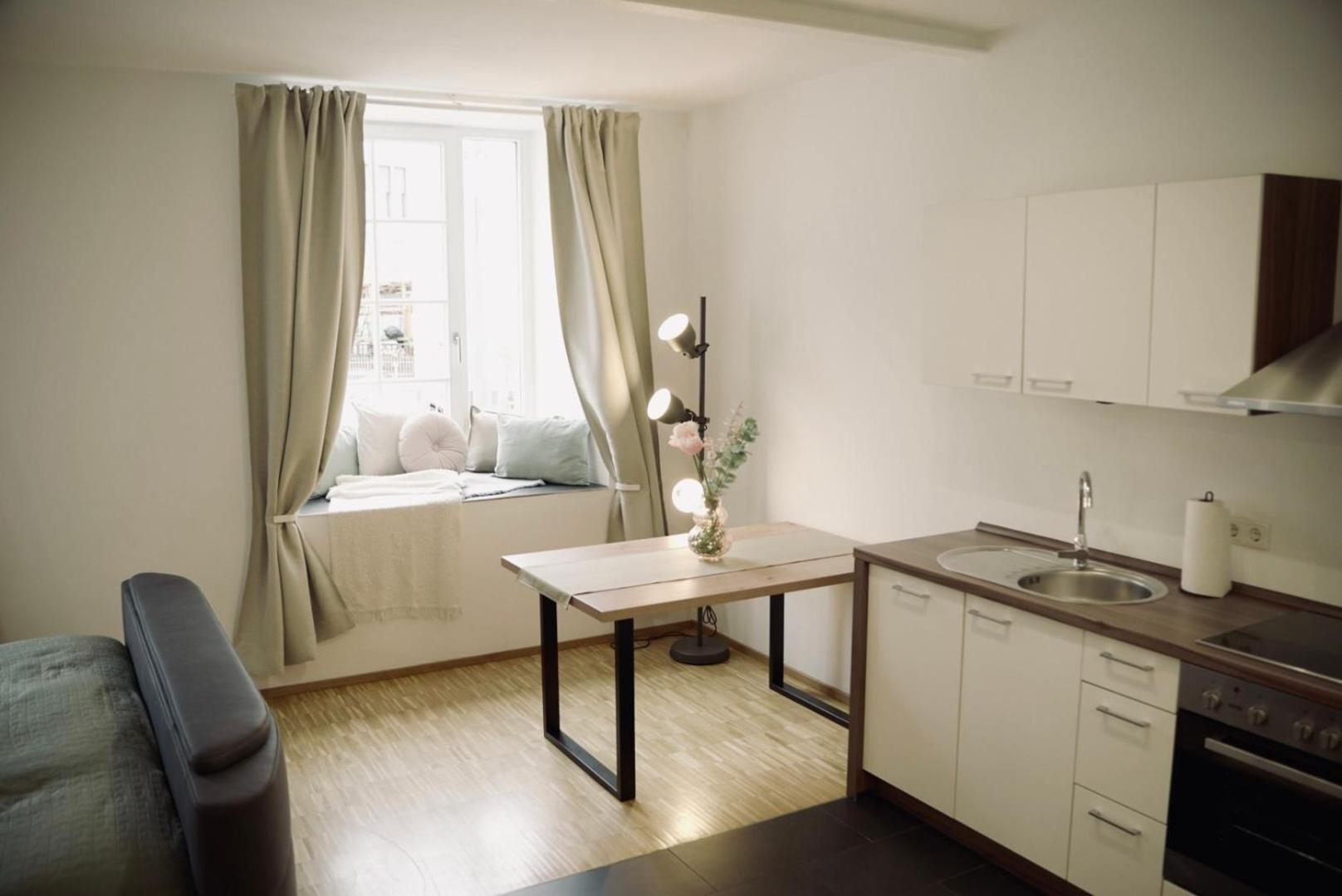 De La Vie Reutlingen - Altstadt Apartment An Stadthalle & Am Marktplatz Exterior foto